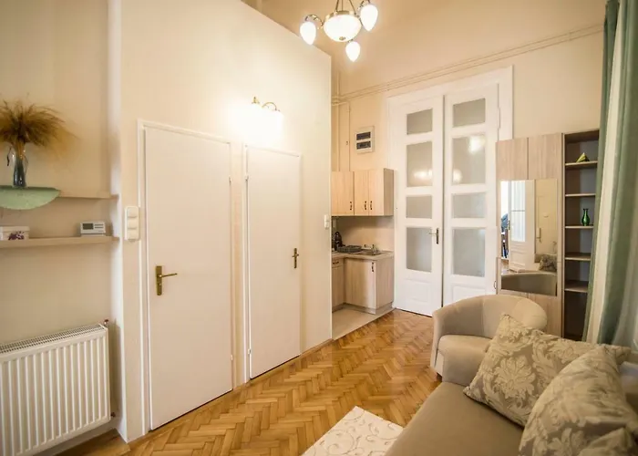 Suzy Appartement Eger